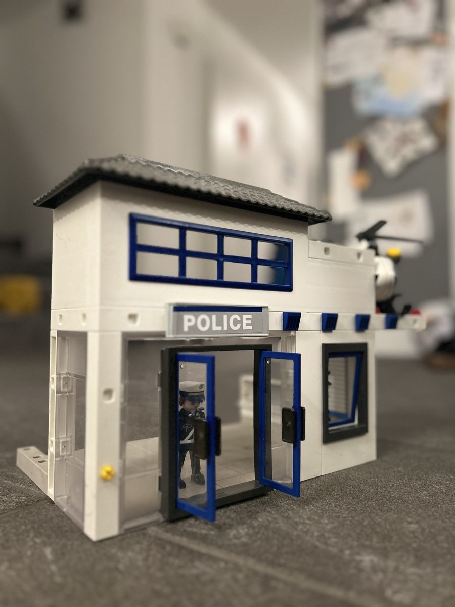 Playmobil Giocattoli: Playmobil Polizeistation – Usato da Wanzwil venduto da san_6zx5 1