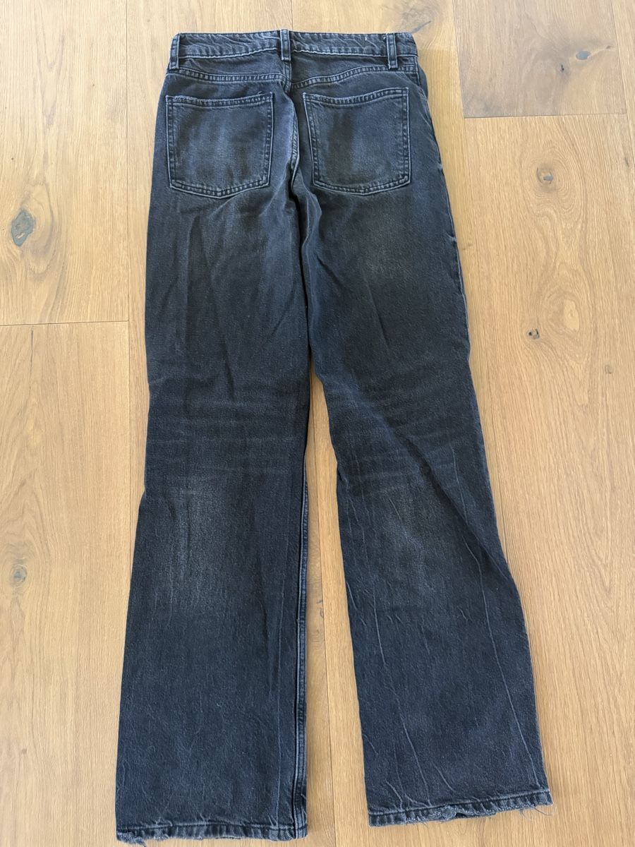 Zara Jeans: Zara Jeans Damen schwarz – Usato da Meilen venduto da laraherre 1