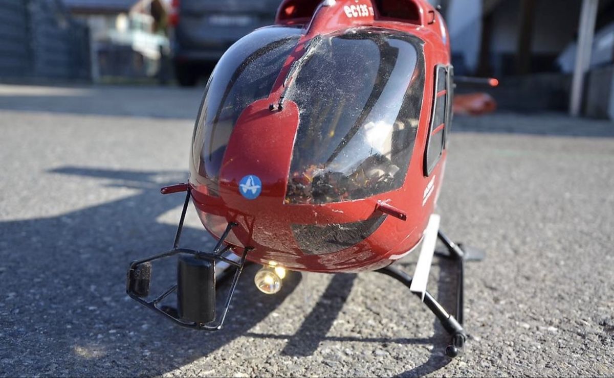 Modellismo RC: Helikopter EC135 Air Zermatt – Usato da Limpach venduto da Pilatus22 2