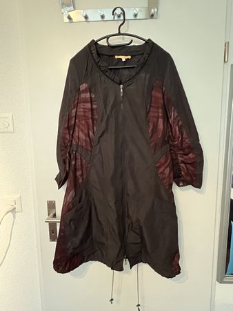 Schicker Sommermantel, Grösse L, ideal für Übergangszeit