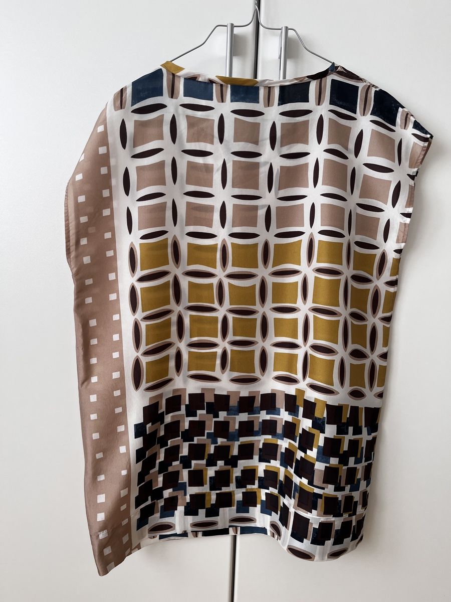 Top: Maliparmi  Seidenbluse Gr. XS/S, Elegant – Usato da Zürich venduto da Kleanthy 1