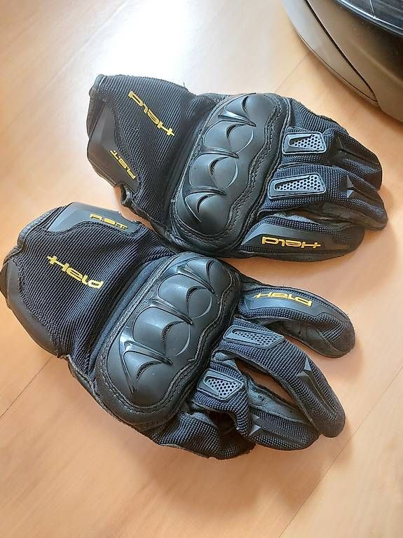 Lots de vêtements: Motorrad Lederkombi – D'occasion à Lachen SZ par AdrianNu 1