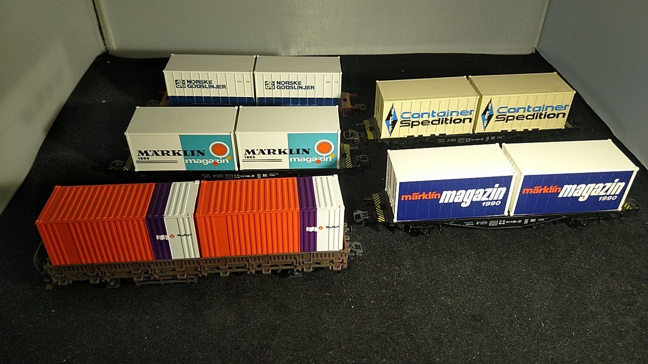 Märklin Modellini di ferrovie: 5 Märklin Containerwagen – Usato da Uster venduto da Regenwurm61