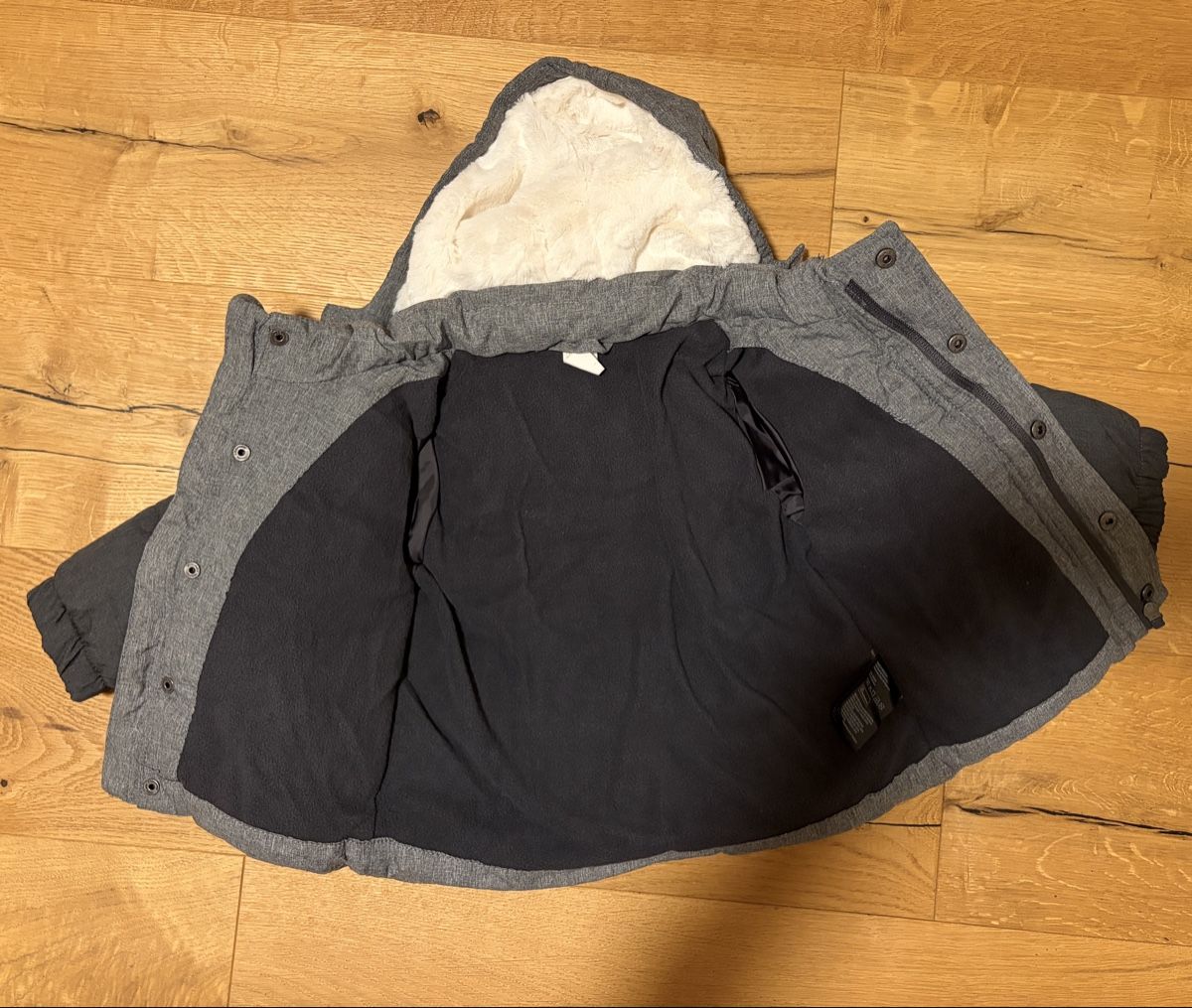 H&M Giacche & Cappotti: Winterjacke Junge 86 H&M – Usato da Gähwil venduto da sabu22 1