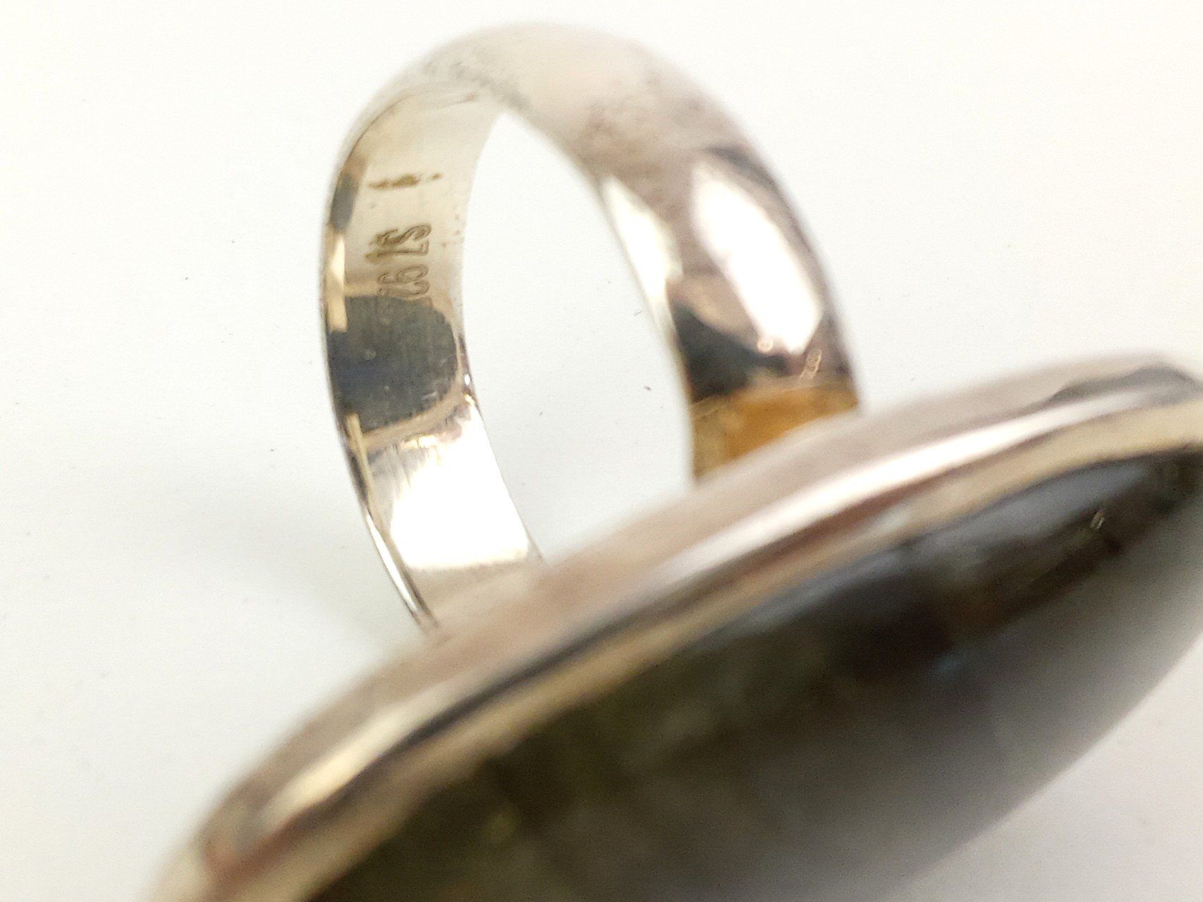 Anelli: Silberner Ring mit grossem blauen Stein – Usato da Pratteln venduto da Restwert_Pratteln 2