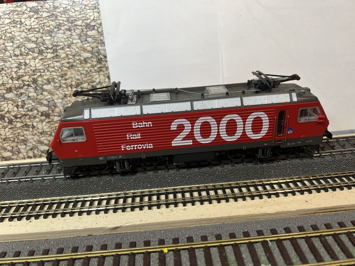 Märklin Modellini di ferrovie: Märklin Re 4/4 IV 2000 – Usato da Dübendorf venduto da Troggy 3