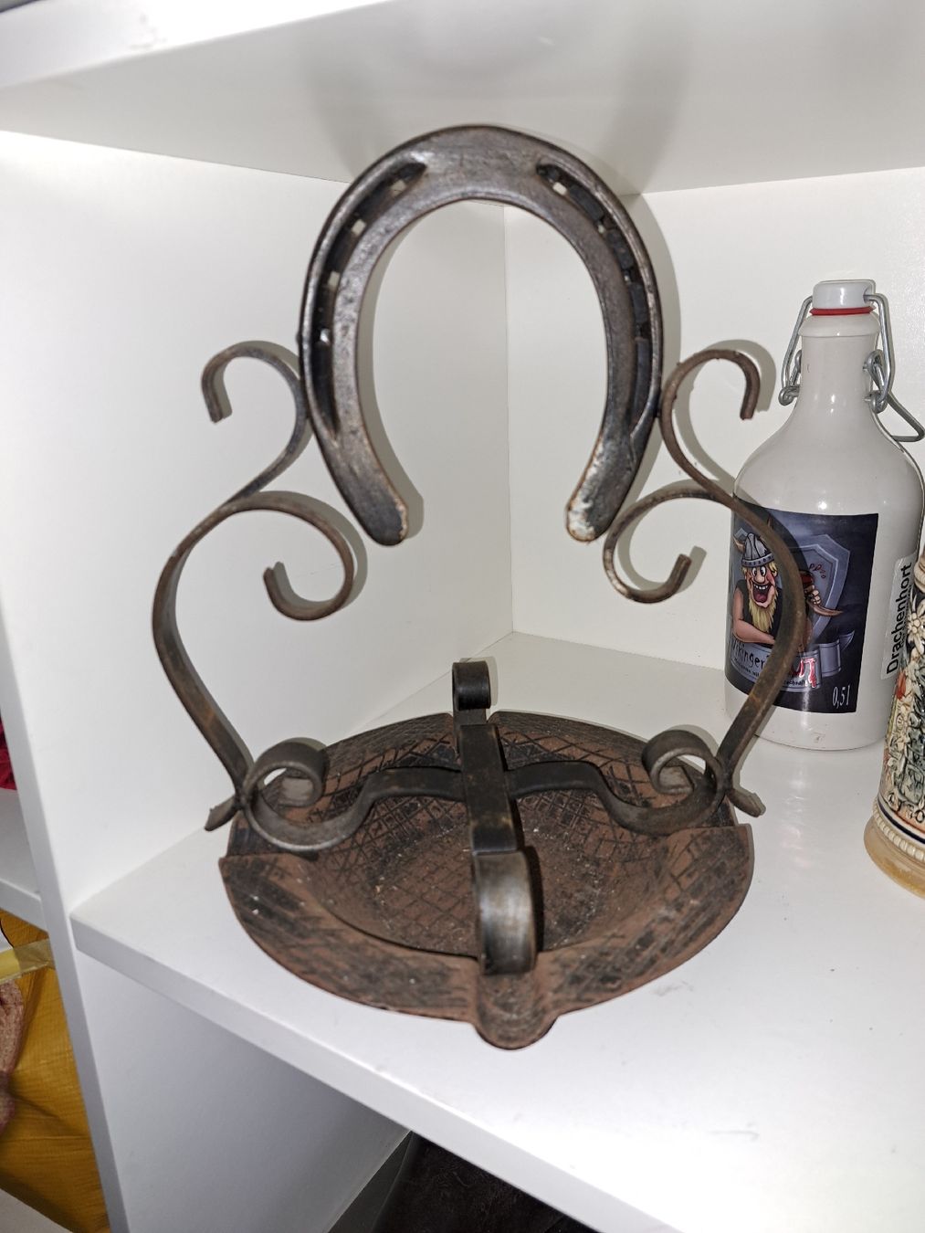Aschenbecher: Rustikaler Aschenbecher Metall, Vintage  – Gebraucht aus Kölliken von Upcycling-by-Mc-TAM