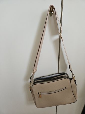 Umhängetasche, Beige, mit Aufschrift (The tote bag) neu