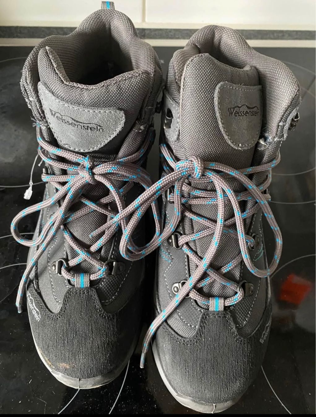 Scarpe da uomo: Weissenstein Wanderschuhe, Grau, Top Zustand, Gr. 38 – Usato da Bolligen venduto da Mitica