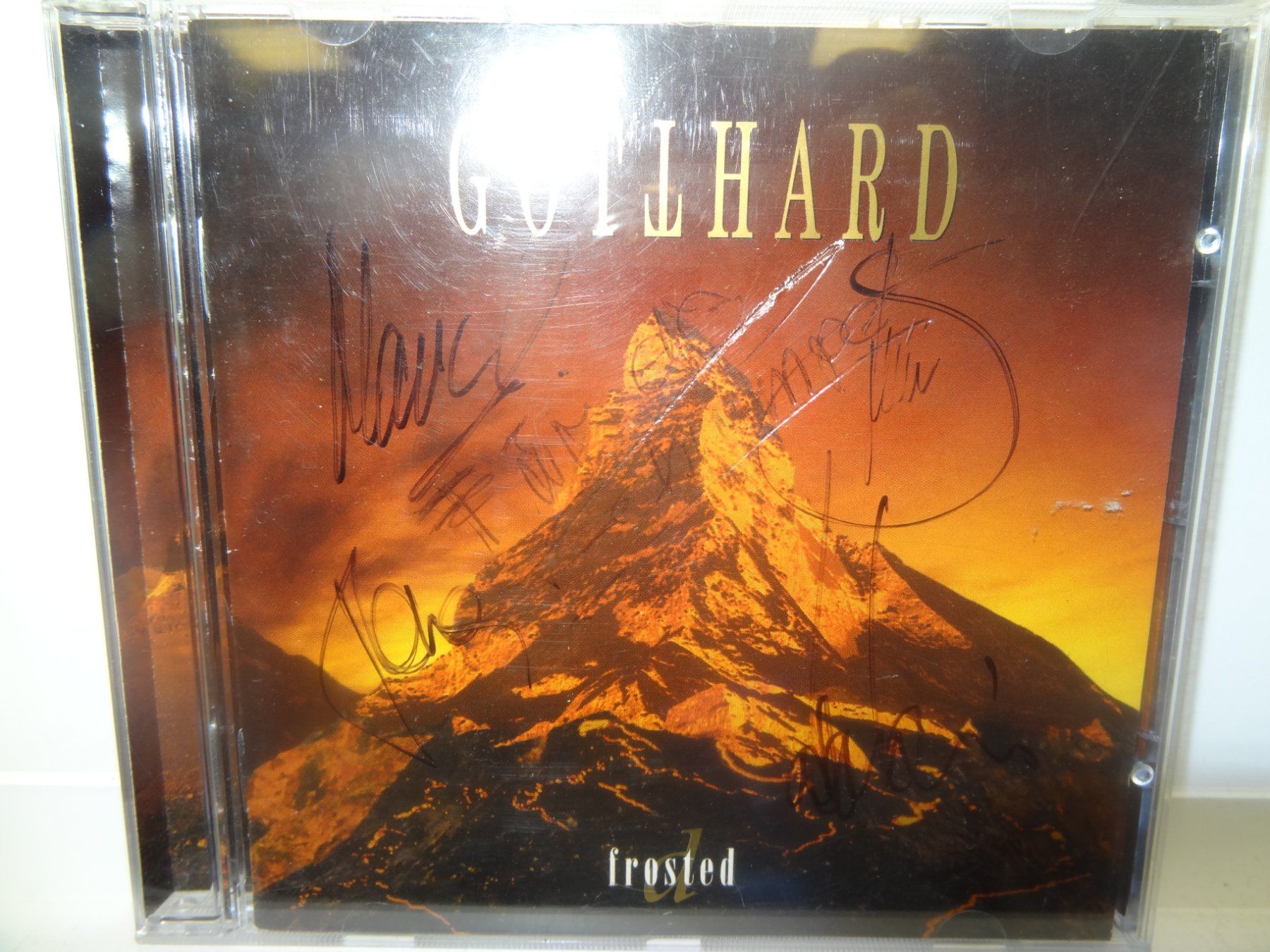CD: Autogramm CD Gotthard "Frosted" - ! Signiert! – Usato da luzern venduto da musicandart