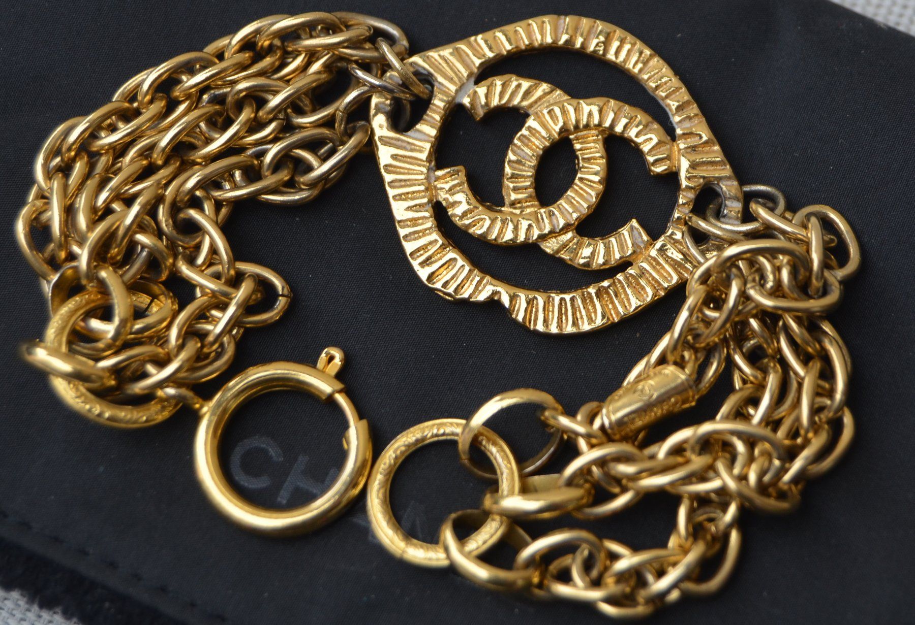 Chanel Bracciali & Braccialetti: Chanel Armband / Bracelet – Nuovo e nell'imballaggio originale da Collonges venduto da Auganien 4