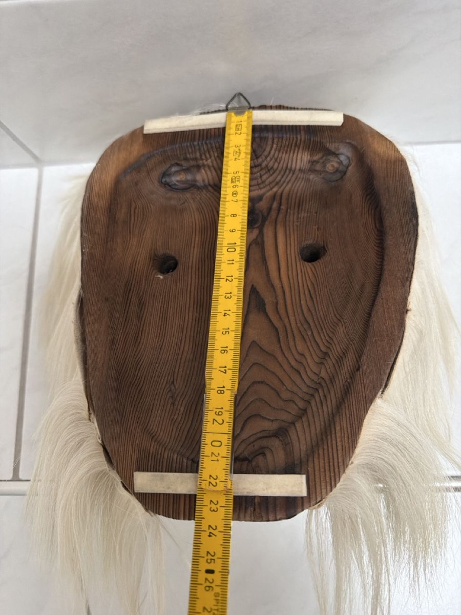 Autres antiquités ou arts: Lötschentaler Holzmaske – D'occasion à Biberist par Momo33 6
