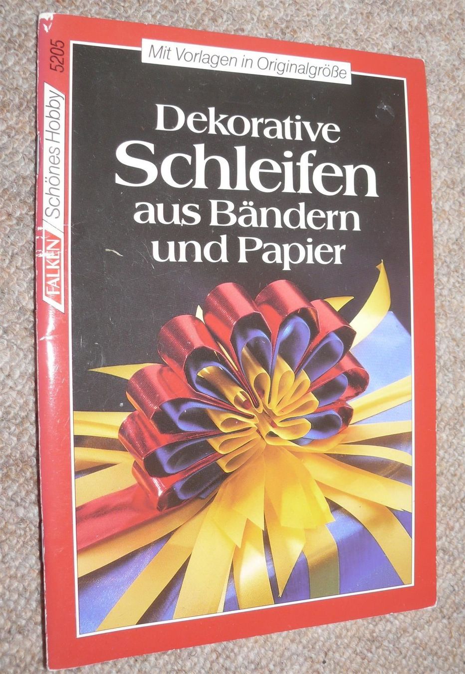 Libri: * Dekorative Schleifen aus Bändern - Geschenke schön verpack – Usato da Muttenz venduto da Negnuja