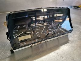 Tacho Kombiinstrument Volkswagen Passat 5220032310 Rarität!