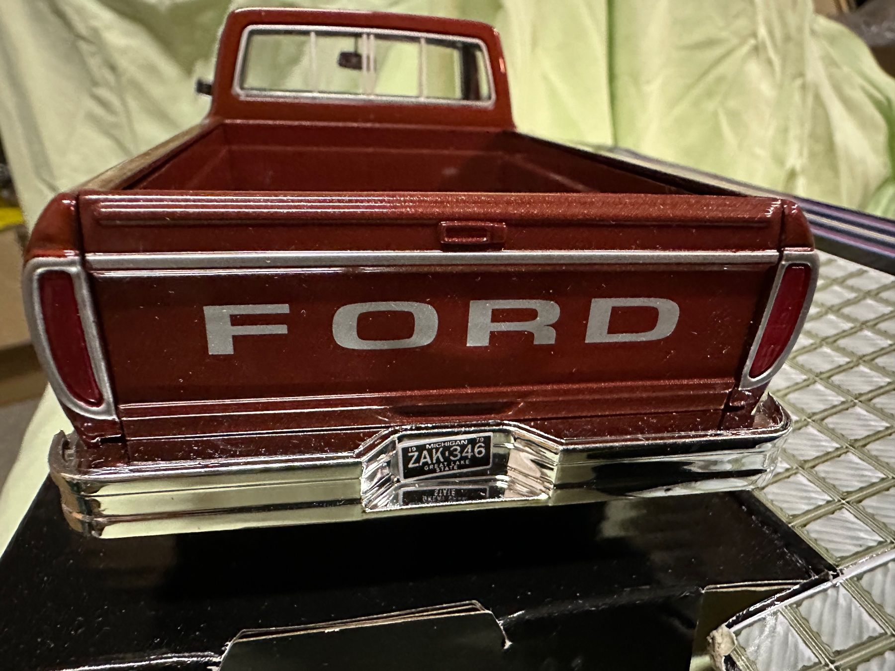 Ford Voitures modèles: Ford 1979 custom pick up oldtimer – Neuf (Voir description) à Reinach AG par rares75 2