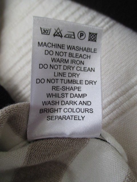 Burberry Giacche: Burberry - Brit Cardigan Strickjacke Gr. S – Usato da Wetzikon ZH venduto da icewear 9