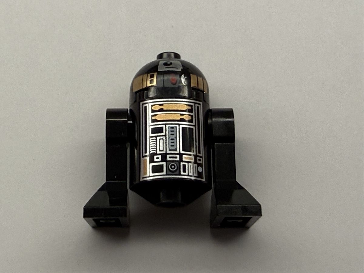 Lego Spielzeuge: 1 Stück LEGO Star Wars Astromech Droid R2-Q5 -D2. – Gebraucht aus Rheinfelden von zim_2hqc 2