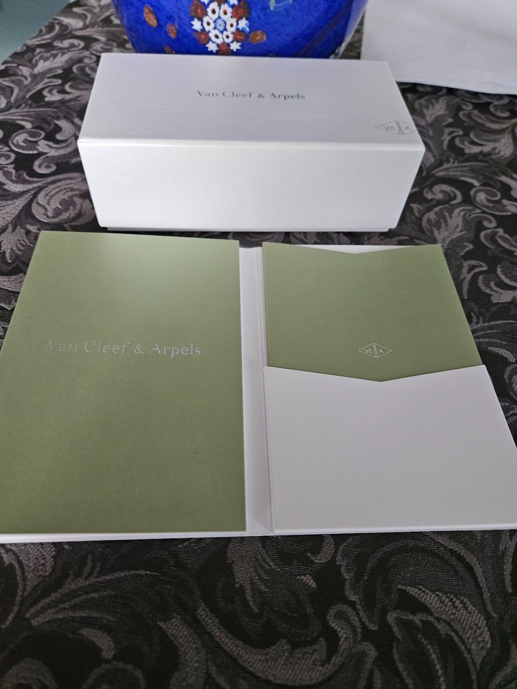 Van Cleef Bracciali & Braccialetti: Van Cleef & Arpels Alhambra Nacre Bracelet  Neuwertig – Usato da Chêne-Bourg venduto da jarry1 3