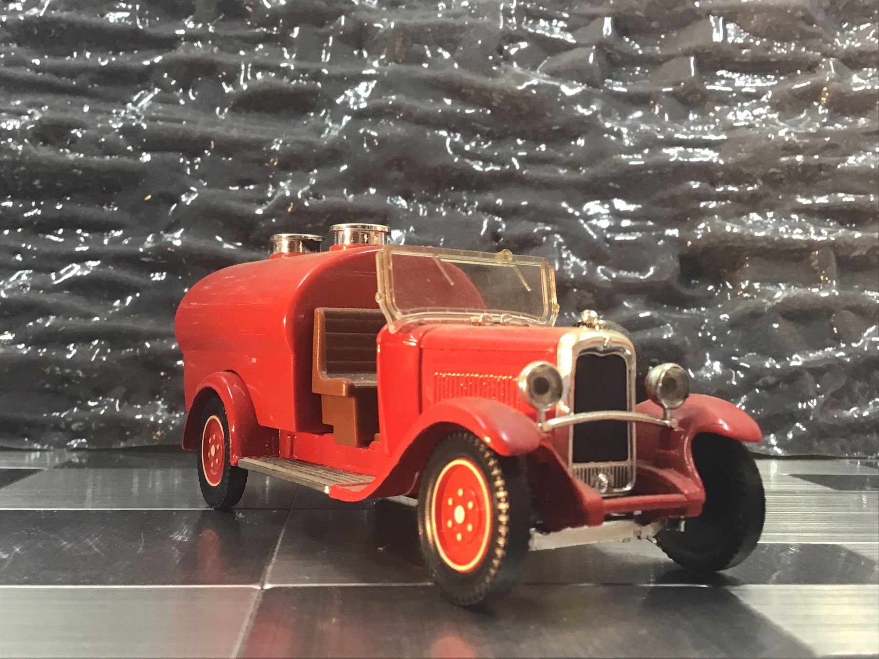 Citroën Modellini d'auto: CITROEN C4F 1930 1:43 – Usato da Männedorf venduto da Spezial-Modelle