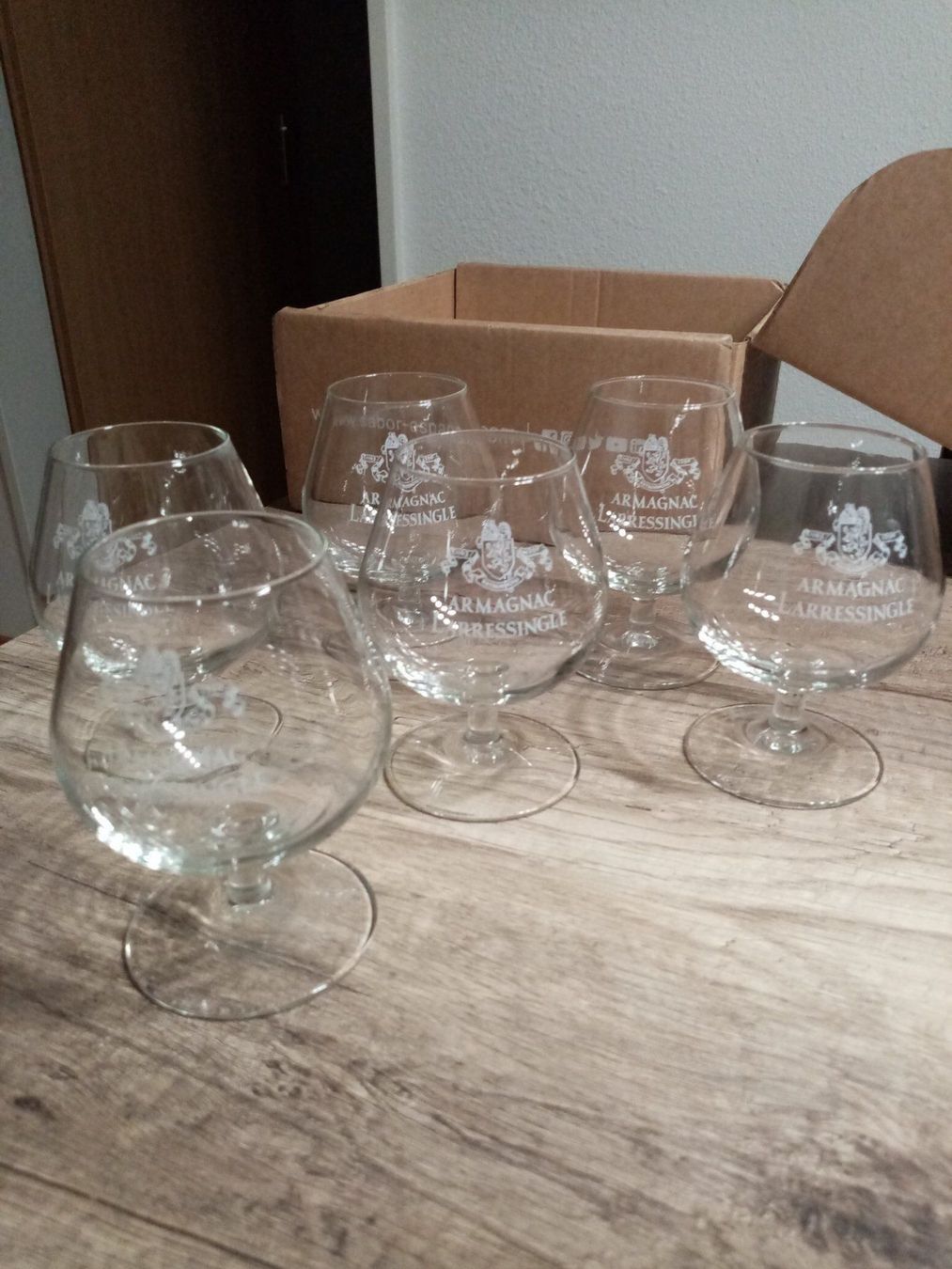 Gläser: 6 Cognacglaser – Neu (gemäss Beschreibung) aus Schöfflisdorf von nun_zr8r