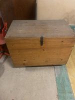 Holztruhe Kiste Koffer