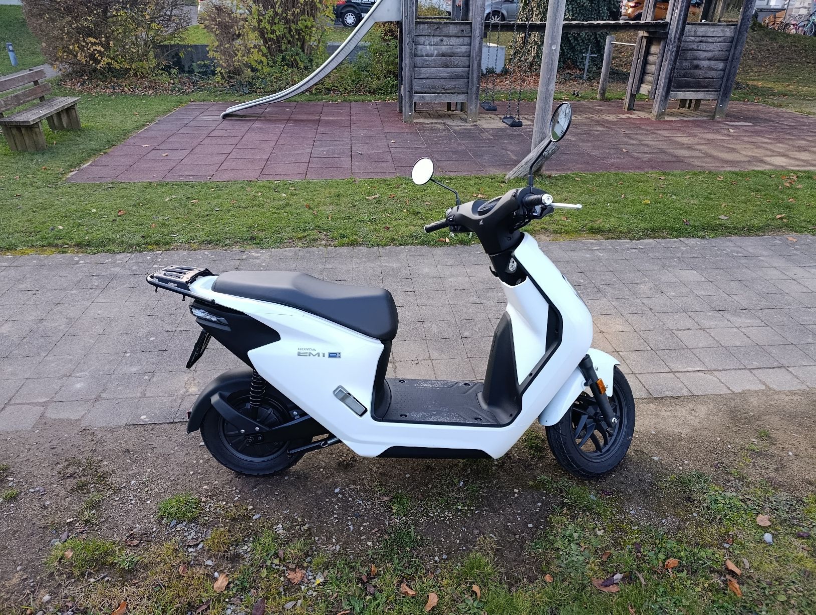 Voiturettes électriques: Honda e:M1 – D'occasion à Zürich par isi_69ln 1
