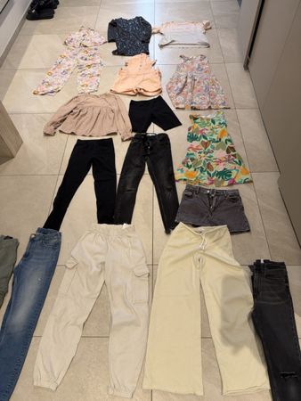kleiderpaket 134/140