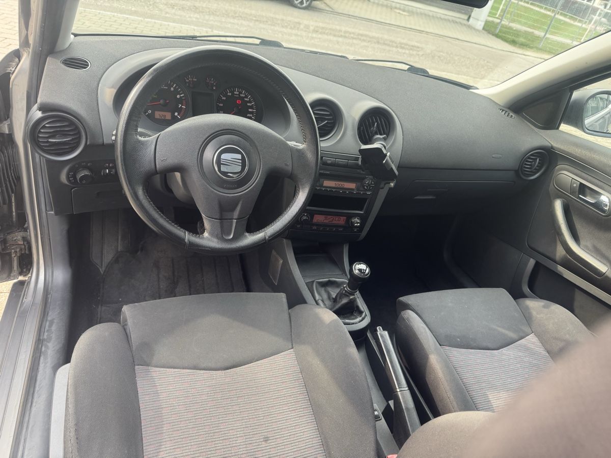 Seat Autos: Seat Ibiza 1.4 Benziner Blitz - Auktion – Gebraucht aus Schaffhausen von LoChi2026 6