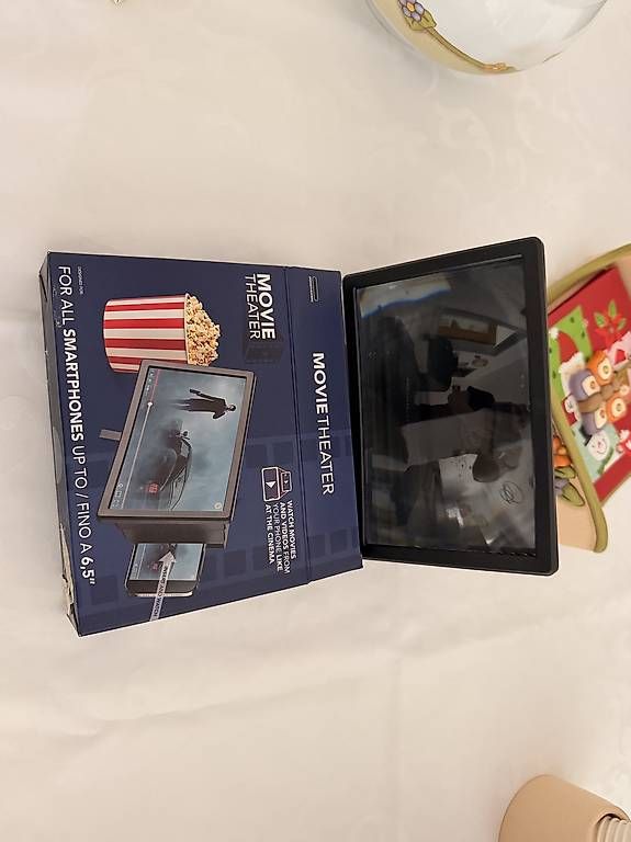 Portables: Visore 3D per smartphone iPhone Samsung  – D'occasion à S. Antonino par fab_tr2s
