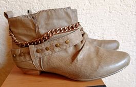 Coole Stiefelette grau, Grösse 38