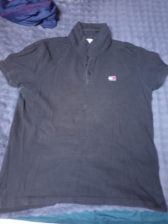 Polo Tommy Jeans Noir Taille XL en très bon état