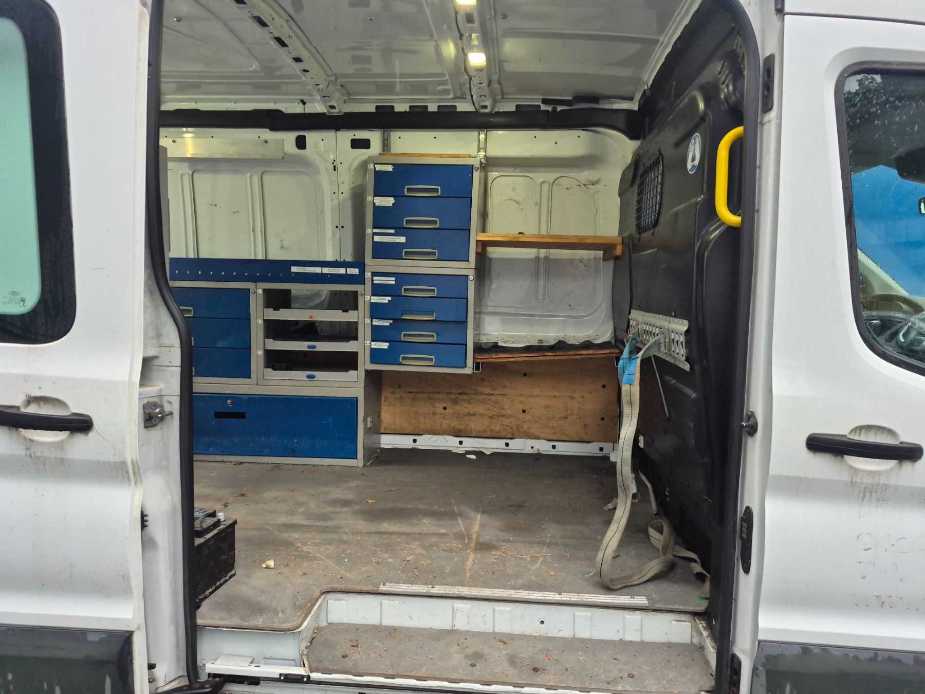 Ford Veicoli commerciali: Ford Transit 2.2 350M Tdci – Usato da St. Margrethen venduto da Autozentrum1 6