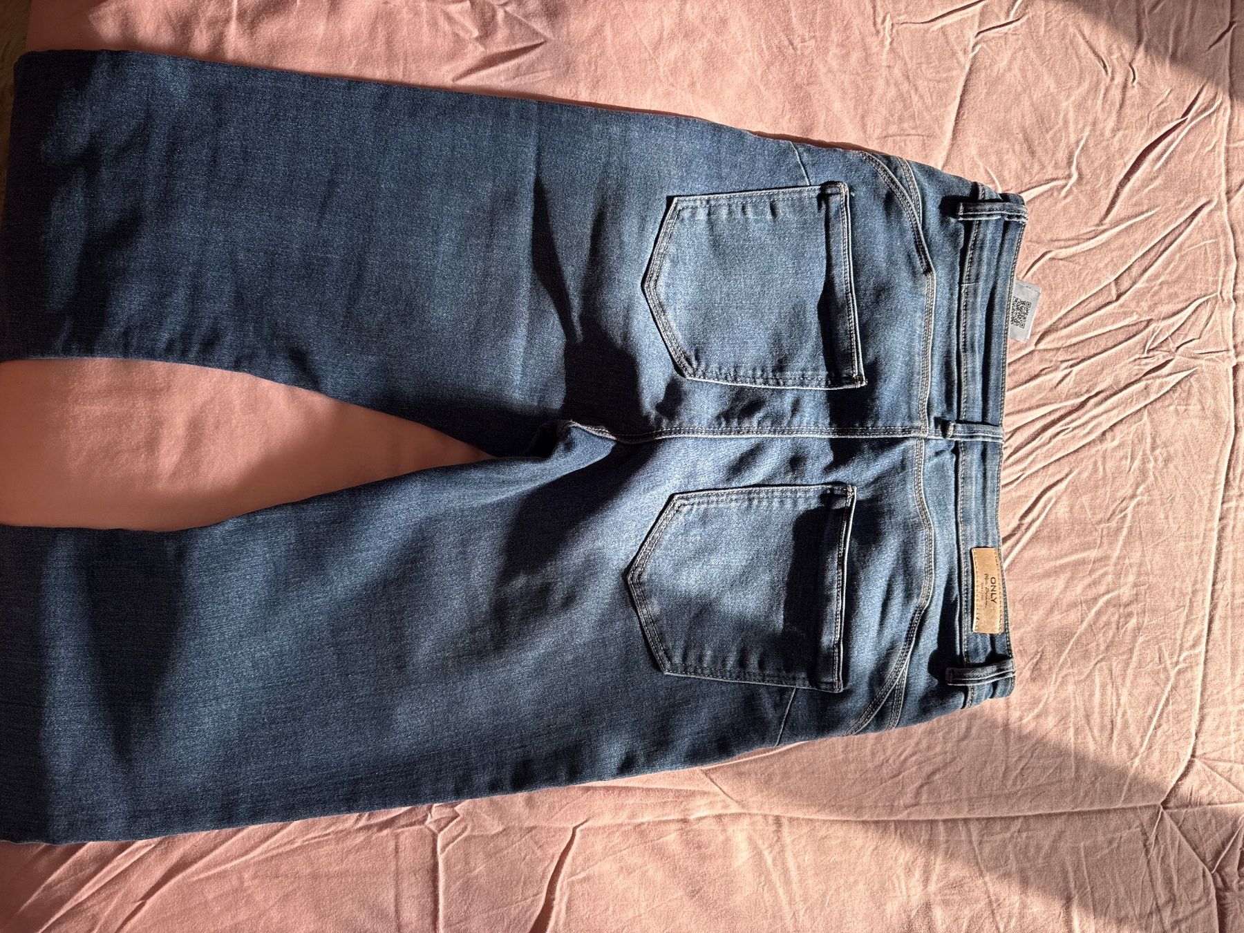 Only Jeans: Jean bootcut ONLY, taille 38 - (28/32) – Usato da Crissier venduto da cri_cfz7 2