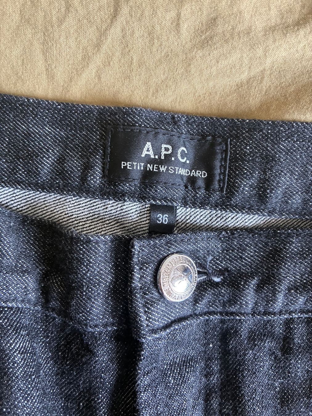 Apc Jeans: Apc jeans Gr. 36 – Usato da Fribourg venduto da waves55 1