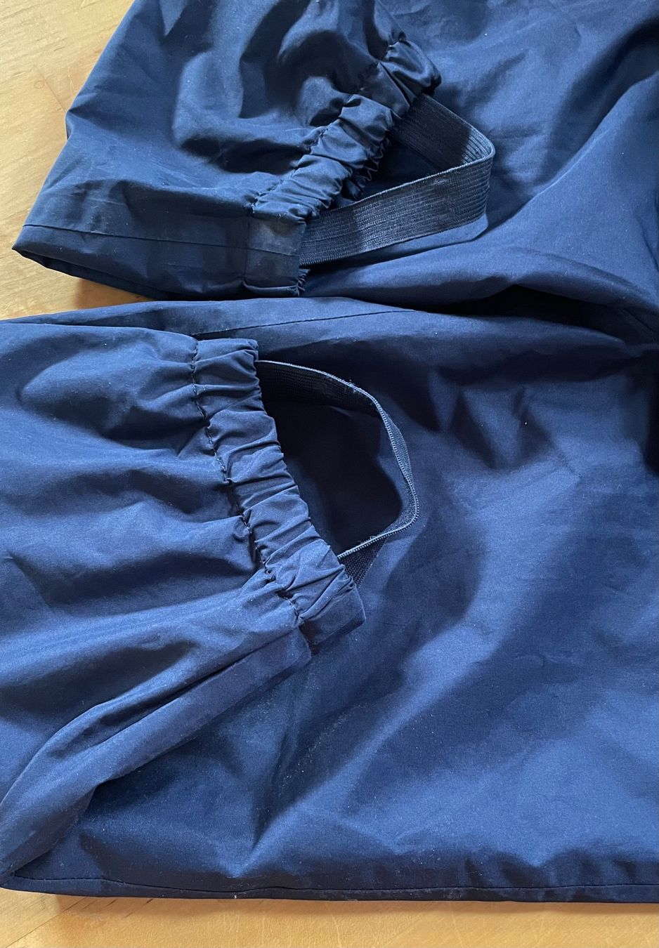 Pantaloni: Regenhose Gr 98 – Usato da Hüntwangen venduto da fra_7nd2 2