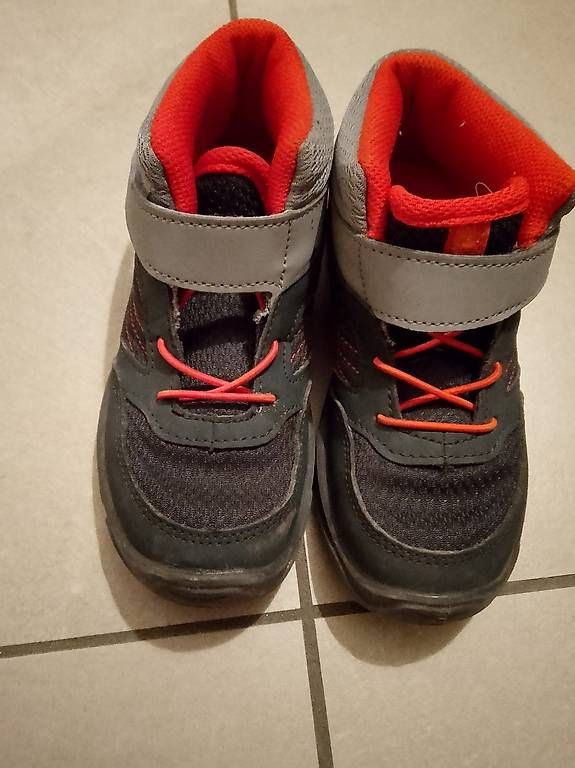 Scarpe per ragazzi: Scarpe da montagna bimbo – Usato da Balerna venduto da Luca1234 2