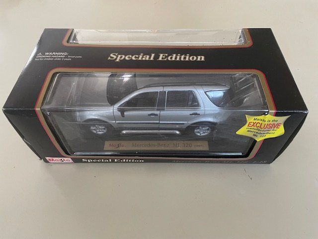 voiture miniature 1/18 Maisto Mercedes (Neu und originalverpackt) in ...