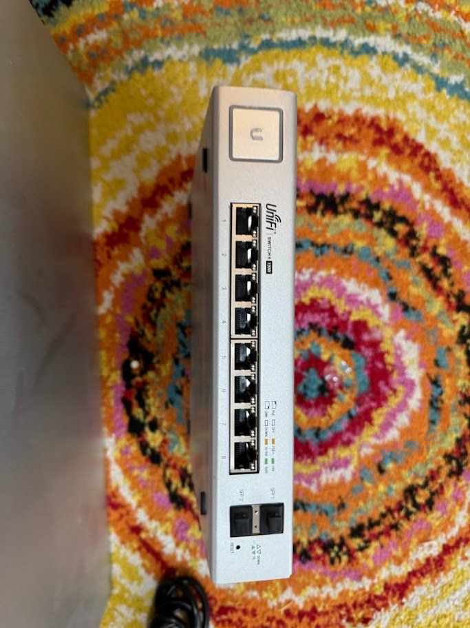 Ubiquiti Modem & Router: Kit réseau Unifi/Ubiquiti complet – Usato da Bure venduto da nono_bure 1