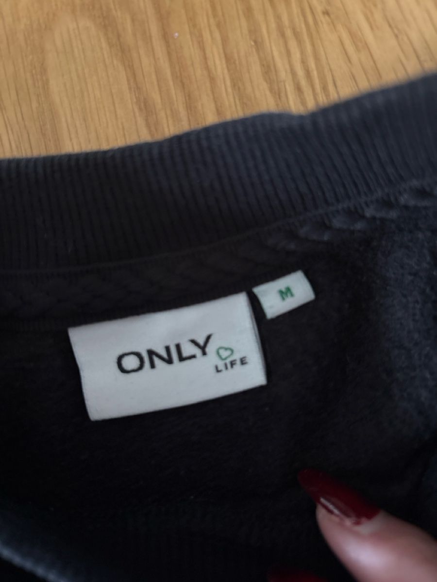 Only Maglioni & Felpe: ONLY LIFE Sweater Blumen Print Gr. M  – Usato da Rünenberg venduto da ZwergLi100 2
