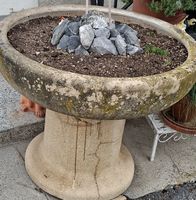 Beton Blumenständer mit Schale Gebraucht