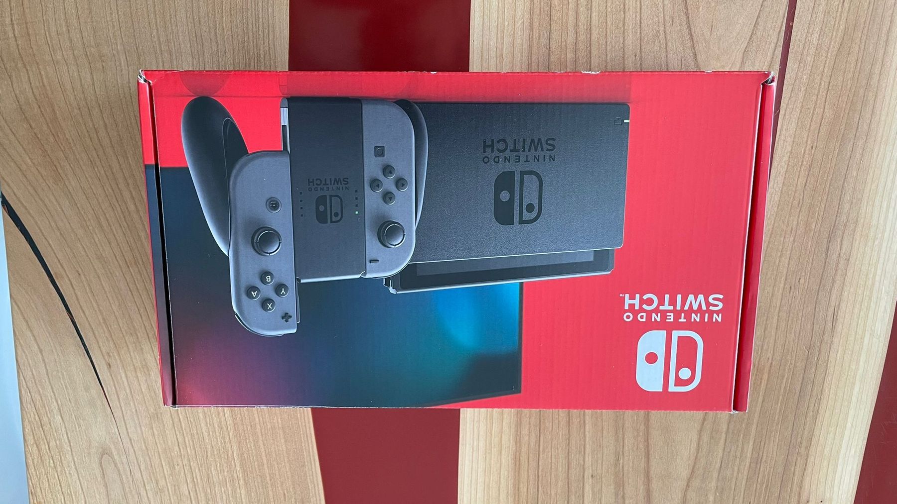 Nintendo Konsolen: Nintendo Switch Bundle +FIFA 22 & Just Dance 2020!+card64gb – Gebraucht aus Luzern von Vitucci01 3