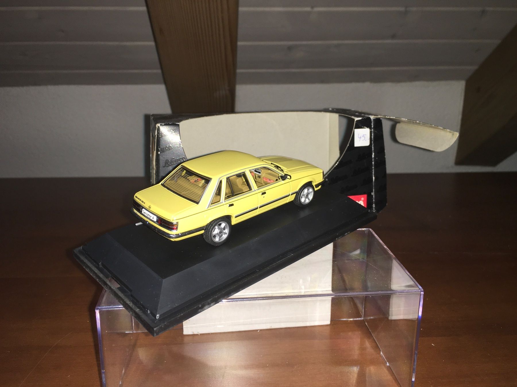 Opel Modellini d'auto: Opel Senator A 1/43 no Minichamps – Nuovo (secondo la descrizione) da Wohlen AG venduto da PrivatSammlung 1