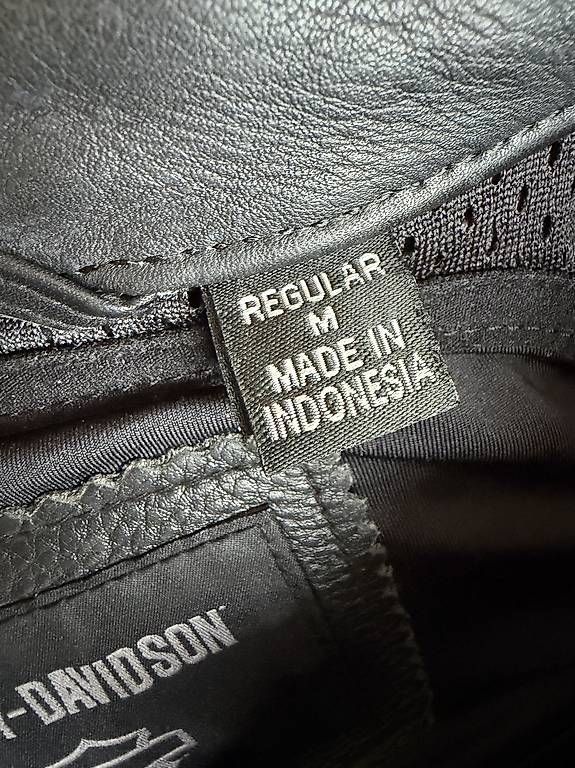 Harley-Davidson Giacche: Giacca in pelle Harley Davidson – Usato da Arosio venduto da Bike-Nature-Velo 4