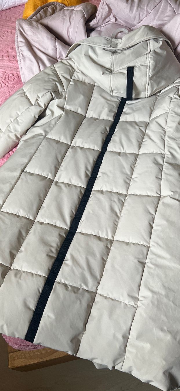 Manteaux: Wintermantel Damen 42/XL – D'occasion à Basel par mic_6d68 1