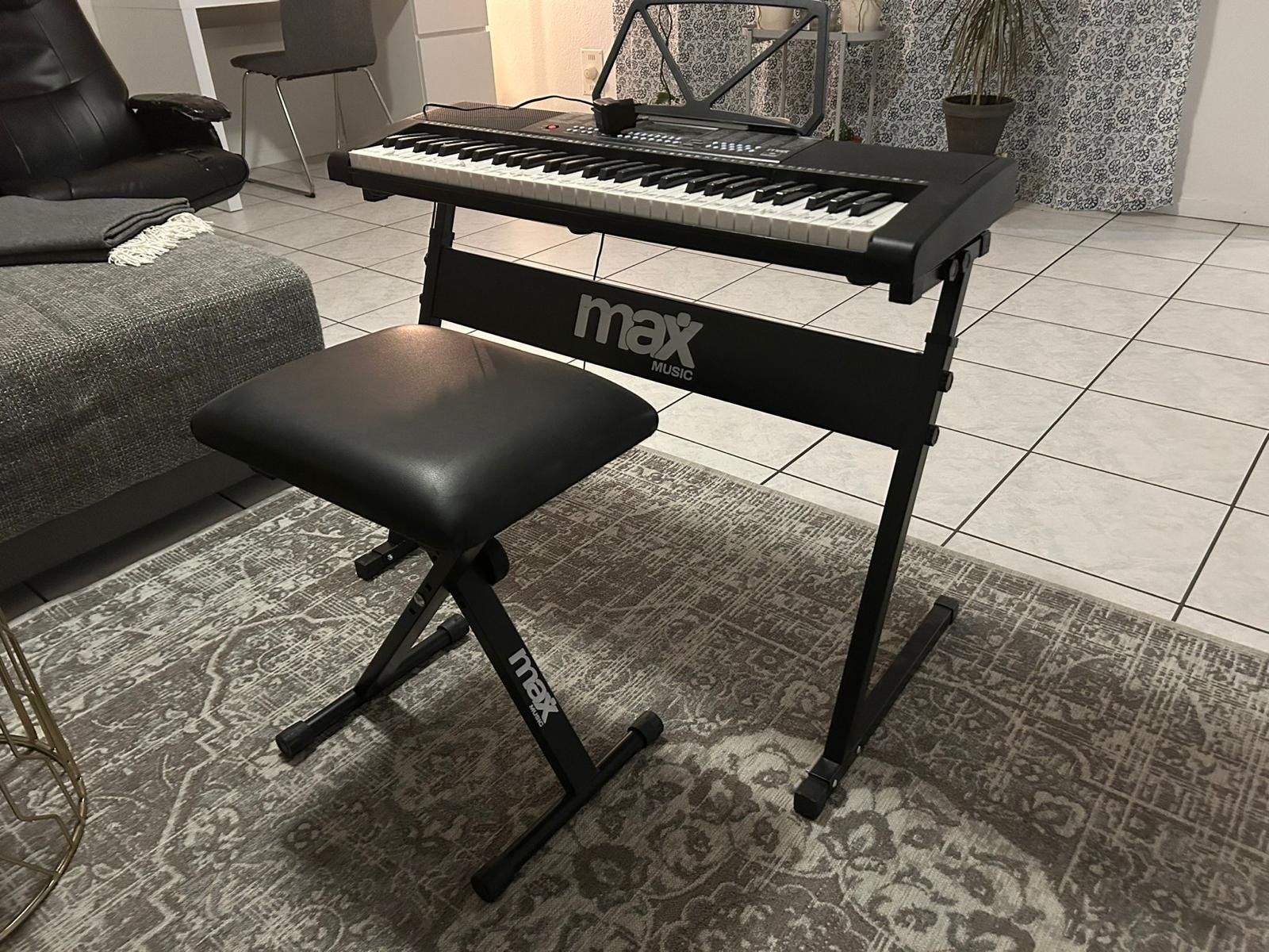 Tastiere: Clavier Max Music 61 clés état neuf! – Usato da Ipsach venduto da mcc_wy6d 1