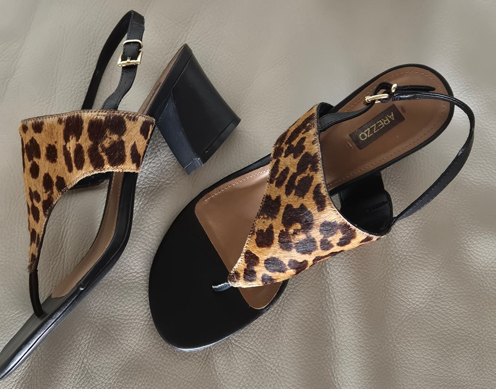 Scarpe da donna: Sandale en cuir Arezzo – Usato da Brent venduto da Flacuchentos 1