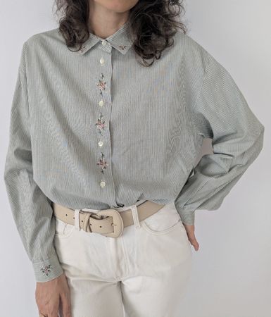 Damen Hemd Lifestyle gestreift Blumen Stickerei  Gr.M