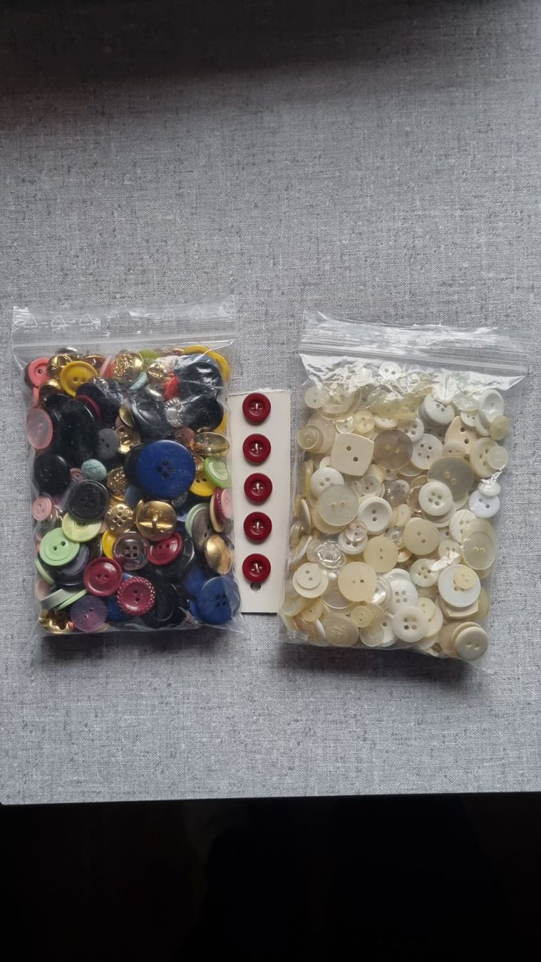 Bottoni: Lot de boutons vintage - couture! – Nuovo (secondo la descrizione) da Fontenais venduto da Aube-sauvage.2