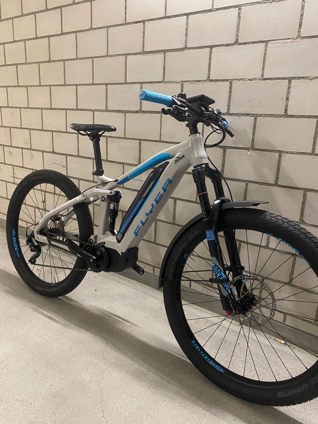 Flyer Vélos: Flyer Uproc4 Fully – D'occasion à volketswil par A-E-Bikes 1