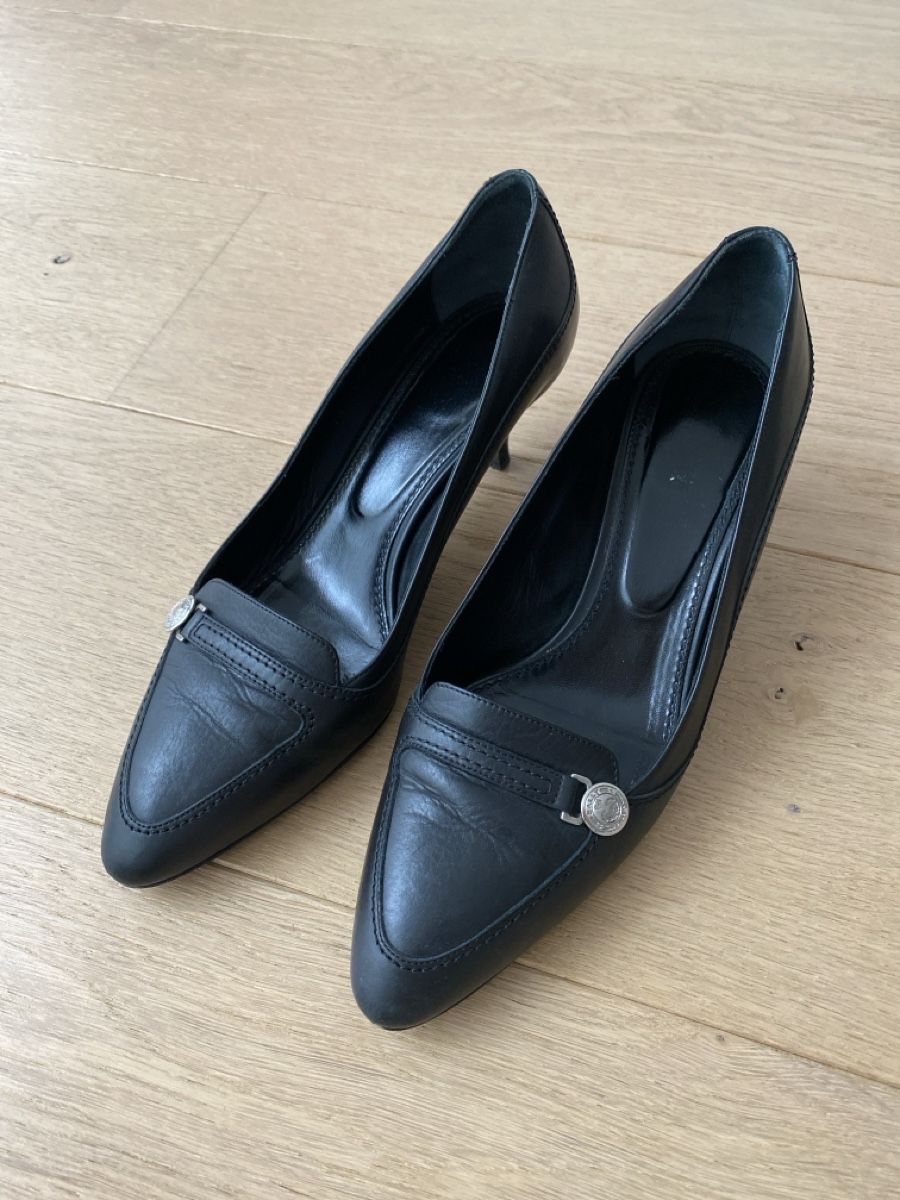 Bally Scarpe da donna: Elegant Bally Leather Pumps, Size 38EU – Usato da Vesenaz venduto da nat_mq8l 1